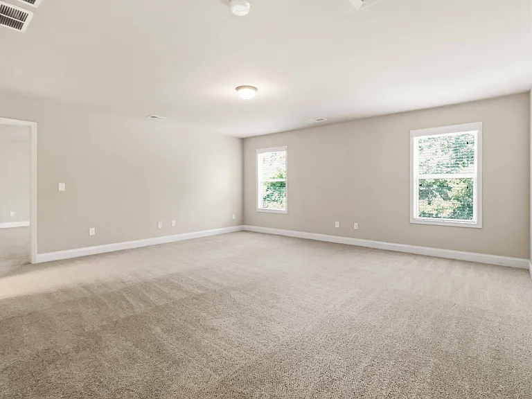 310 Strasburg Dr — Photo 24