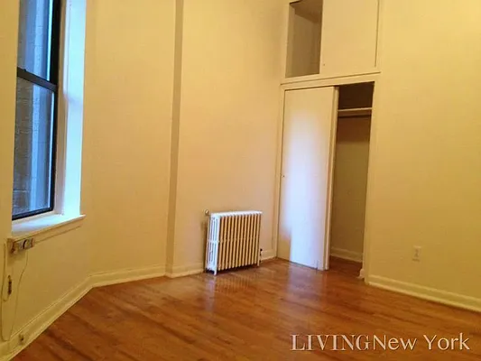 Rented by Living New York | media 11