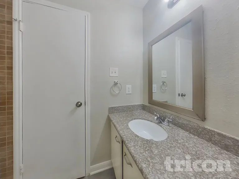 22023 Singing Spurs Dr — Photo 14