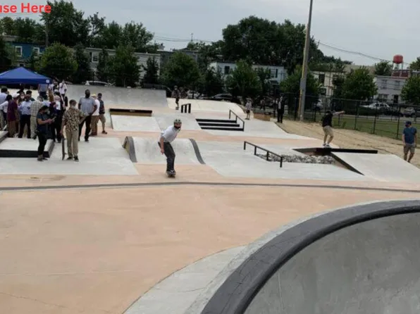 140 Woodward Street image 15 of 16