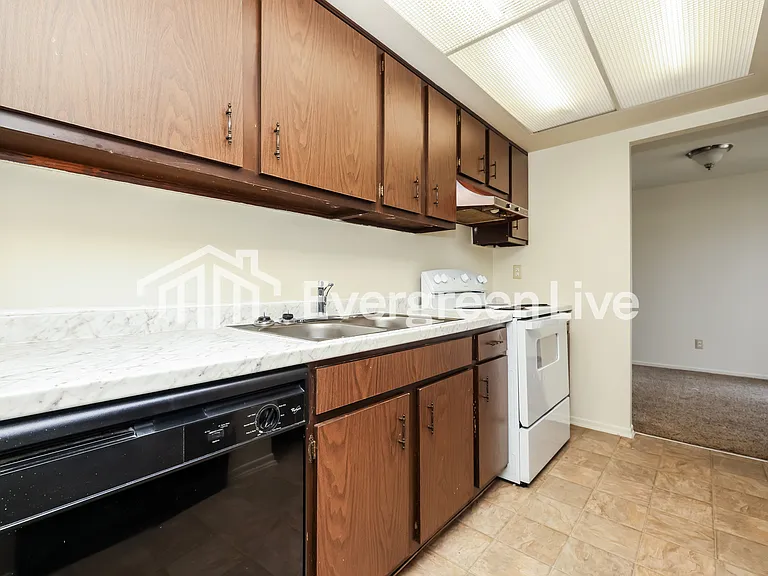 5917 Troy Villa Blvd — Photo 6