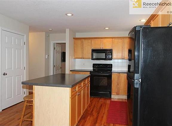 Functionally Kitchen Island; Extra prep space and cabinets!