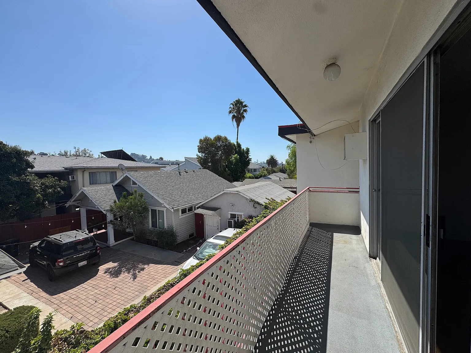 2 bed, 1100 sqft, $2,995 — Photo 4