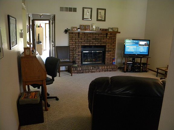 2nd image of 7384 Colosseum Dr APT 15