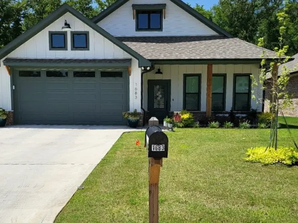 1683 Alamo Crossing Rd, Tyler, TX 75701