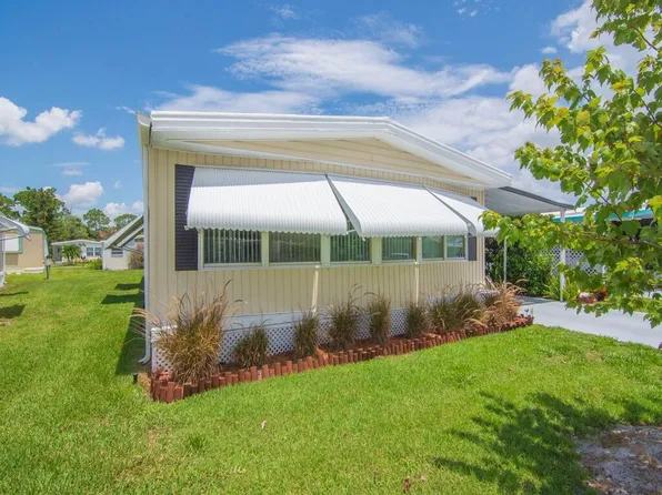 125 La Vaughn Circle, Jensen Beach, FL 34957