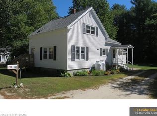207 Weymouth Rd, Gray, ME 04039