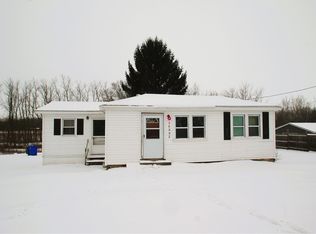 16302 Ridge Rd, Holley, NY 14470