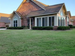720 Sweetwater Dr, Pearl, MS 39208