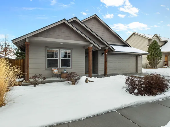 21269 Starlight Dr, Bend, OR 97702