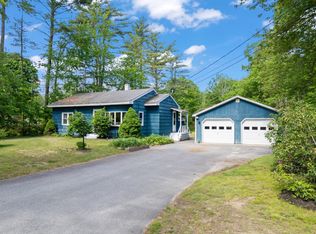 90 Tedford Rd, Topsham, ME 04086
