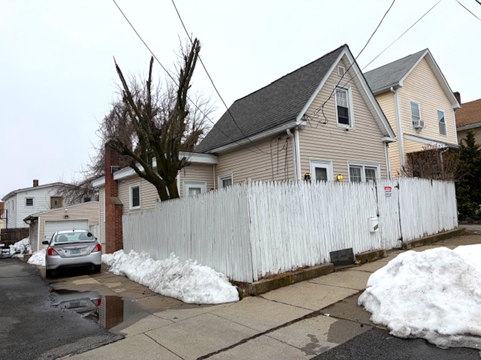 533 Union Ave, Providence, RI 02909 | Zillow
