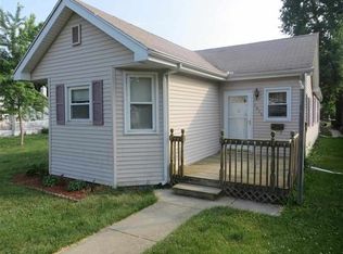 1016 Clinton St, Lincoln, IL 62656