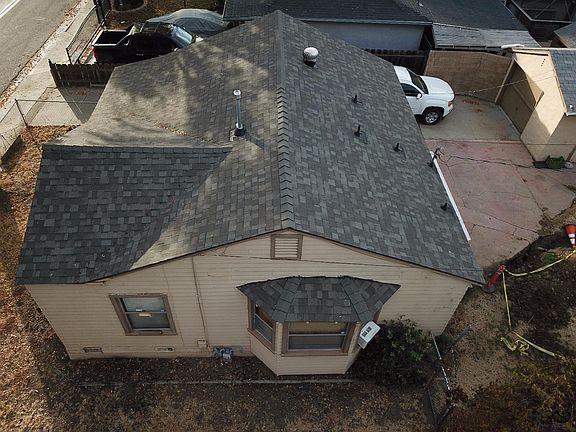 2nd image of 1401 W Orangeburg Ave