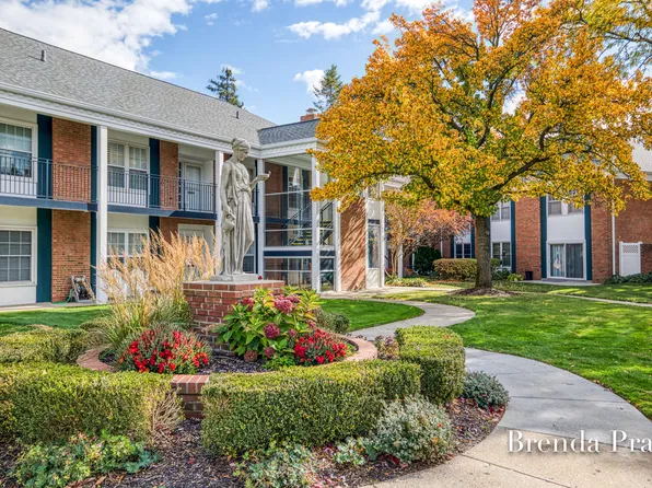 2311 Wealthy St SE APT 7, Grand Rapids, MI 49506