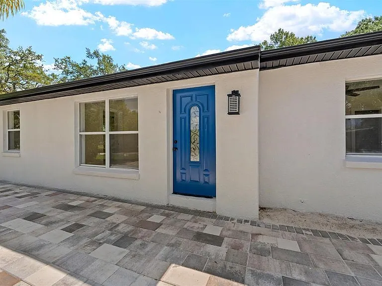 10707 N Rome Ave — Photo 6