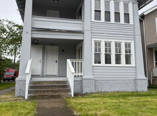 2643-2643 1/2 Sullivant Ave, Columbus, OH 43204