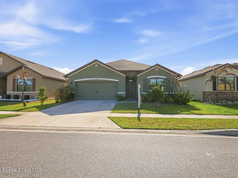 4687 Magenta Isles Dr — Photo 29