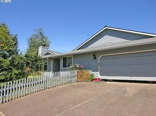 740 S Dogwood St, Cornelius, OR 97113