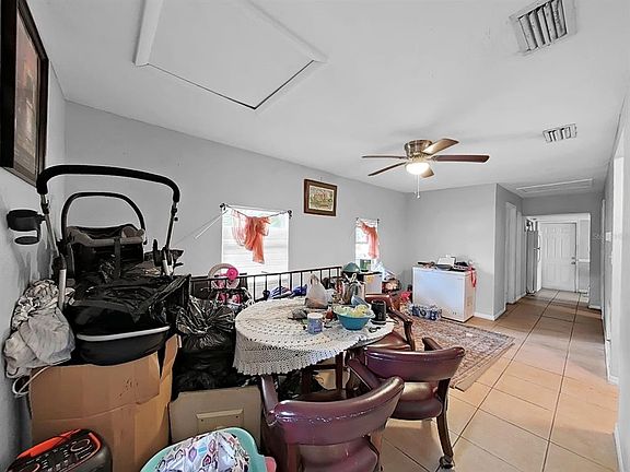 5th image of 1514 E NORTH BAY STREET