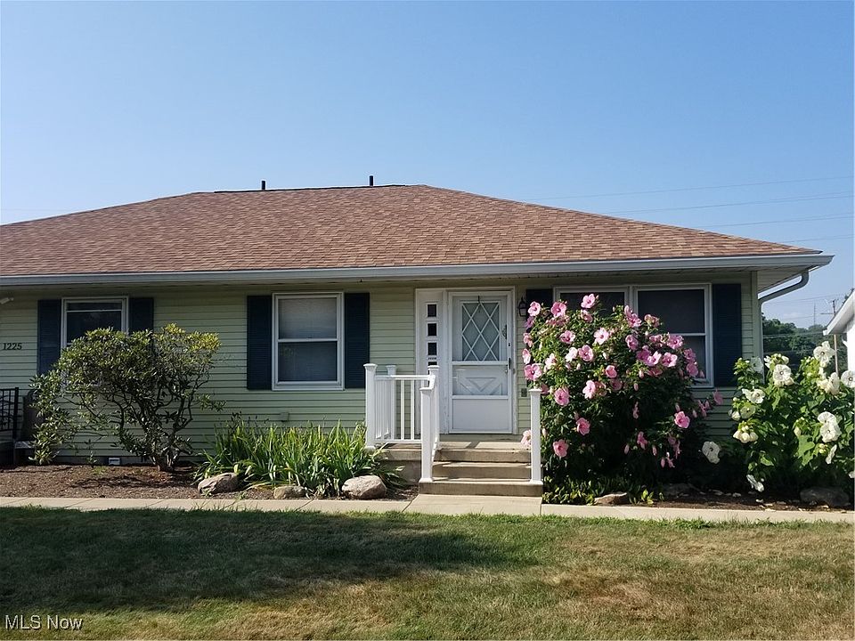 1st image of 1225 Somerset Dr #B