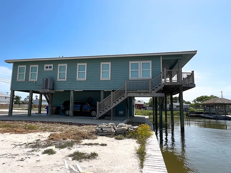 4037 Summit Dr — Photo 45