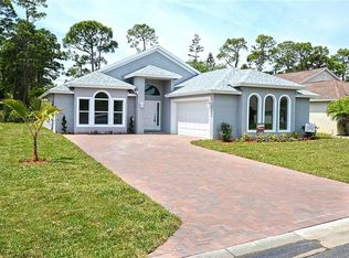 1605 16th Ct SW, Vero Beach, FL 32962