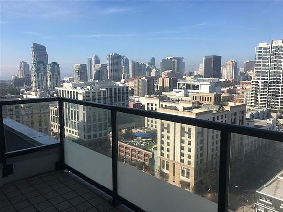 4th image of 325 7th Ave Unit 1608