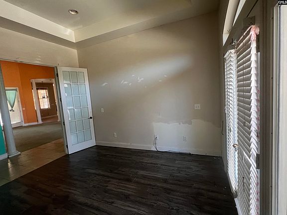 4th image of 2863 Bowen St