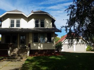 314 1st St NE, Hayfield, MN 55940