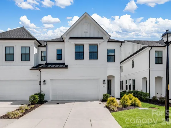 6113 Mariemont Cir, Charlotte, NC 28226