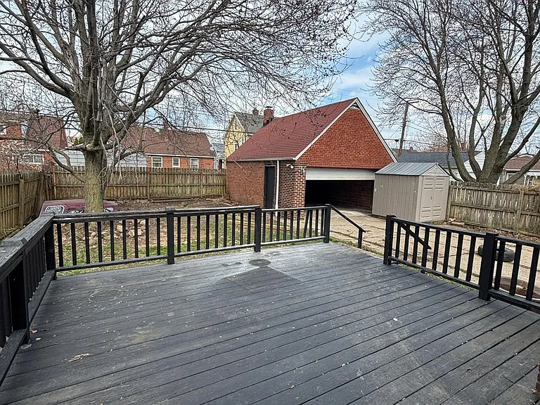18603 Arrowhead Ave — Photo 21