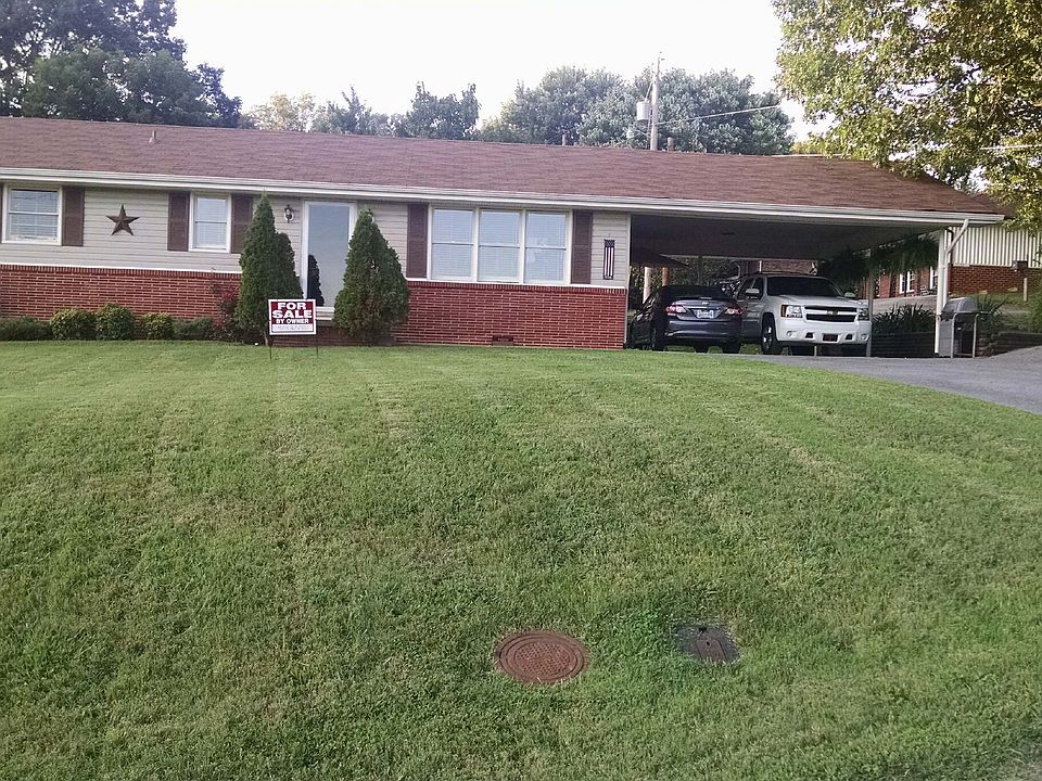 1st image of 104 Winston Dr