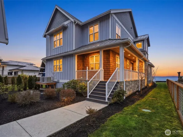 28 W North Camano Drive, Camano Island, WA 98282