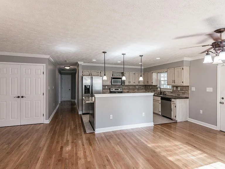 941 Belvedere Dr — Photo 19