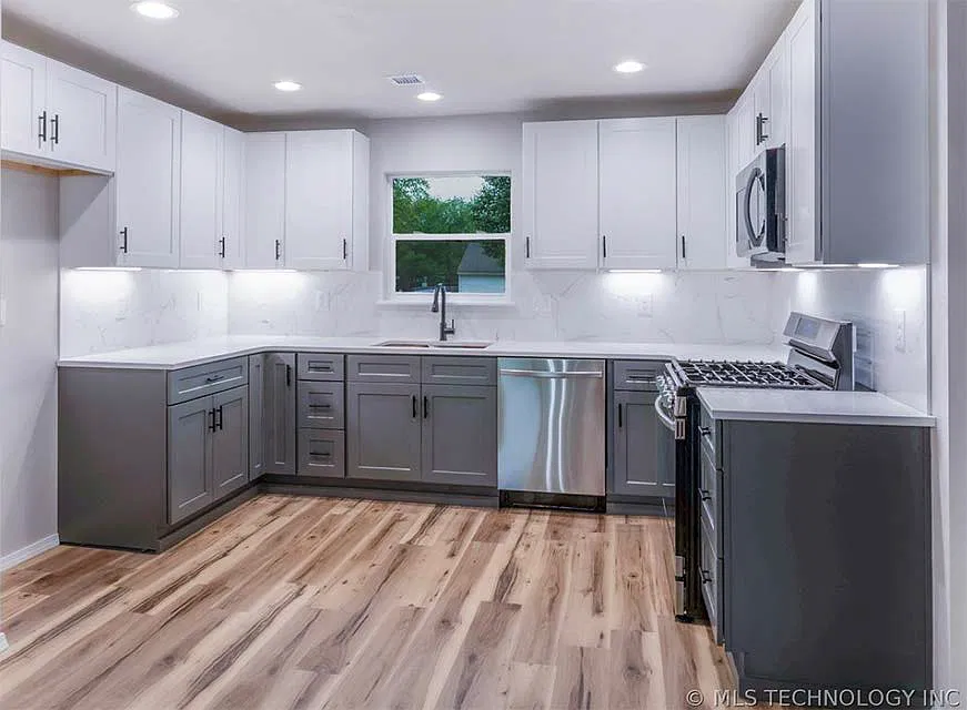 3 bed, 1400 sqft, $1,600 — Photo 2