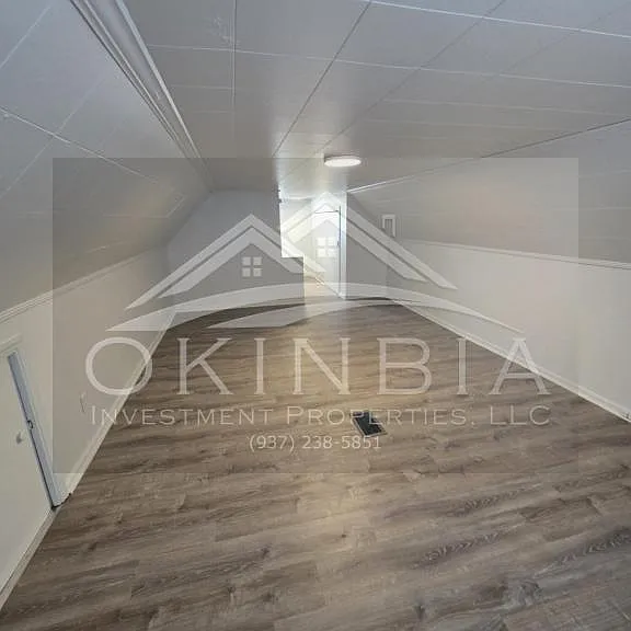 2815 Oxford Ave — Photo 19