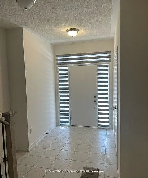 1557 Moonseed Pl E — Photo 3