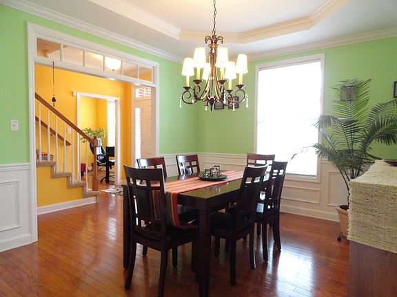 5th image of 430 Rockwell Farm Ln