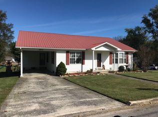 102 Academy Ave, Alexandria, TN 37012