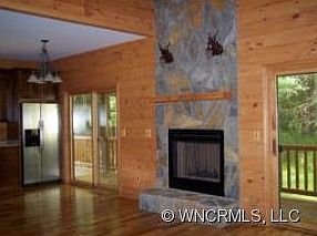 3rd image of 529 Big Rock Creek Dr