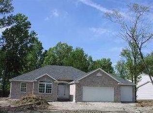 759 Whisperwood Pkwy, Holland, OH