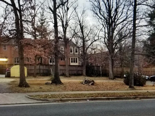 5216 Seminary Rd, Alexandria, VA 22311