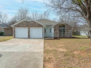 1636 Eastern Valley Rd, Bessemer, AL 35022