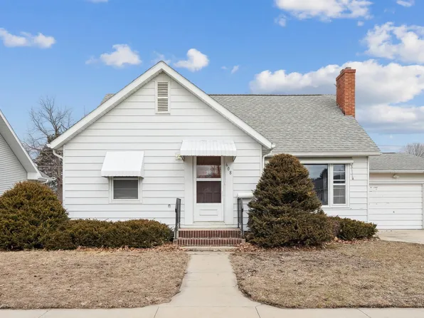 608 Franklin St, Elgin, IA 52141