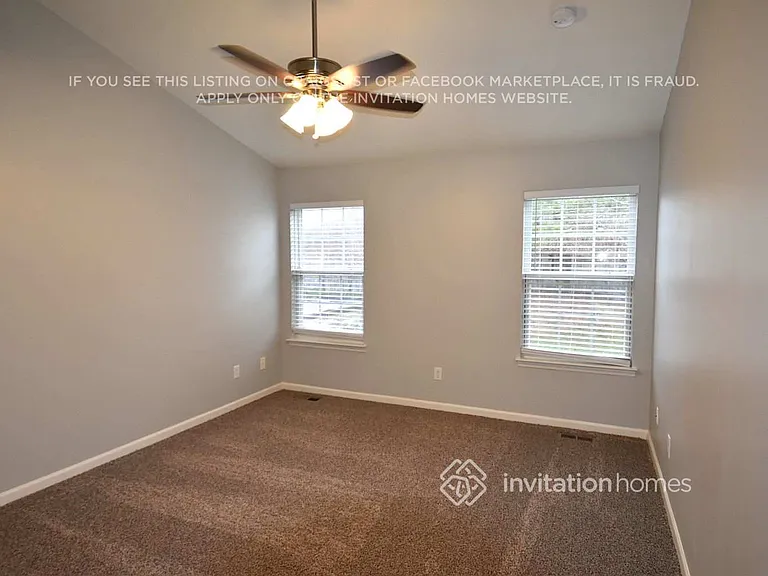 4821 Marathon Ln — Photo 12
