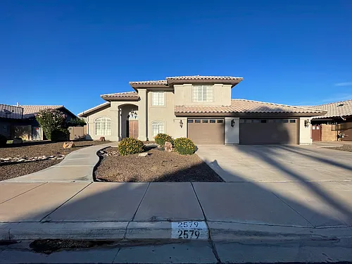 2579 S 34th Dr Photo 1