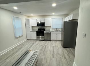 1506 Wickham St, Burlington, NC 27215