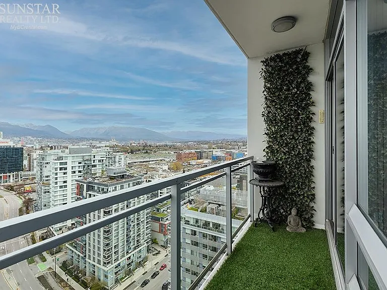 1775 Quebec St #2402 — Photo 5