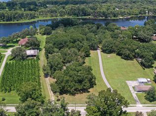 18302 Hanna Rd, Lutz, FL 33549